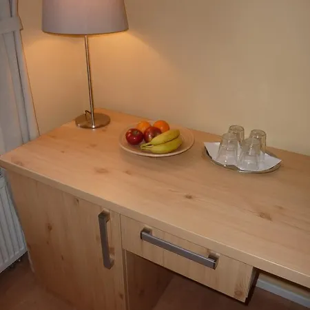 B&B And 크렘니차