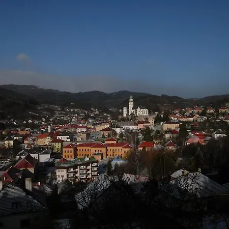 And 4* Kremnica
